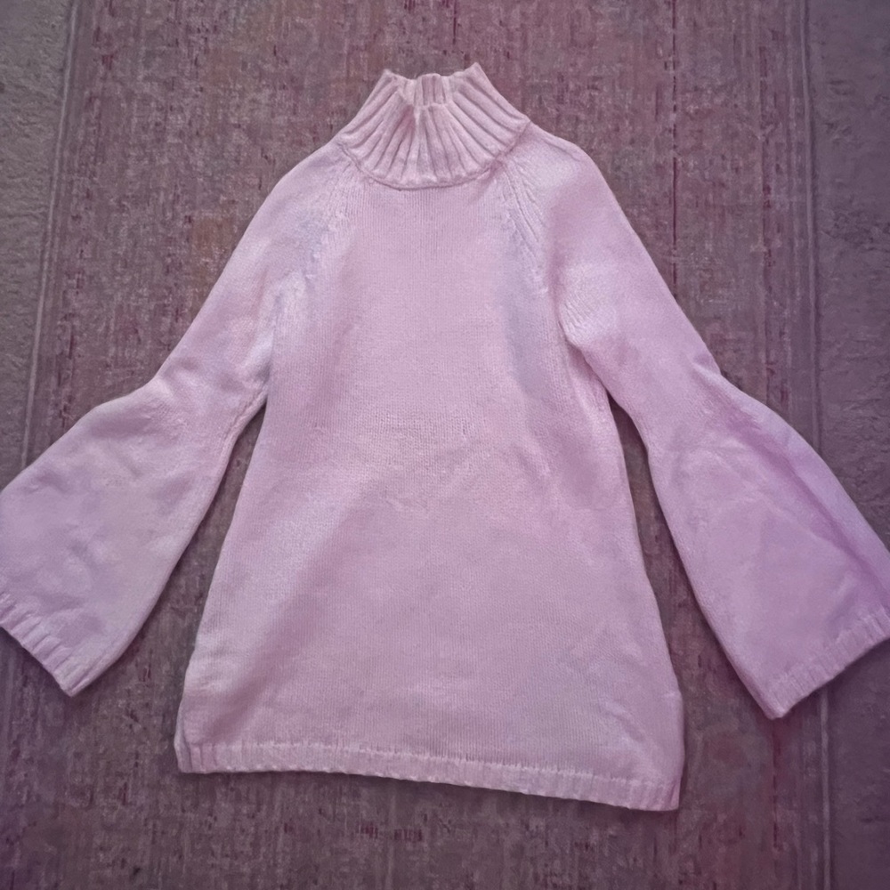 white long bell sleeve sweater